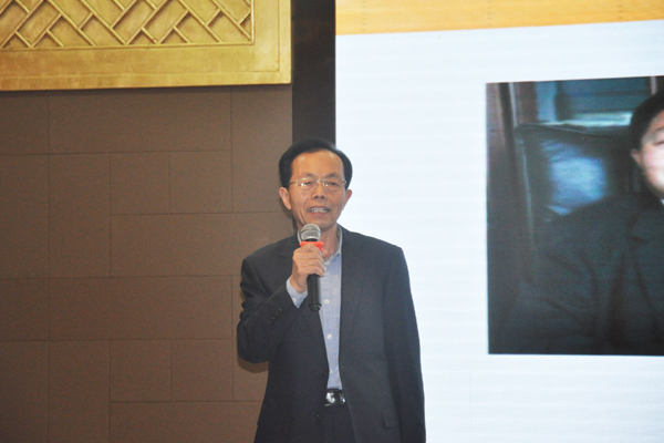 北京校友会会长段重高校友主持联谊会 北京校友会会长段重高校友主持联谊会